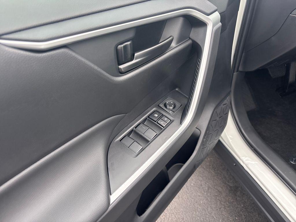 new 2025 Toyota RAV4 car, priced at $33,096