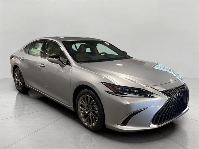 new 2025 Lexus ES 300h car, priced at $56,184