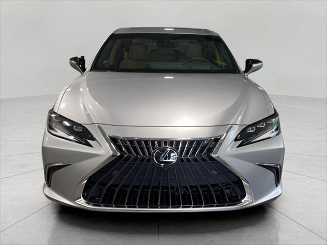 new 2025 Lexus ES 300h car, priced at $56,184