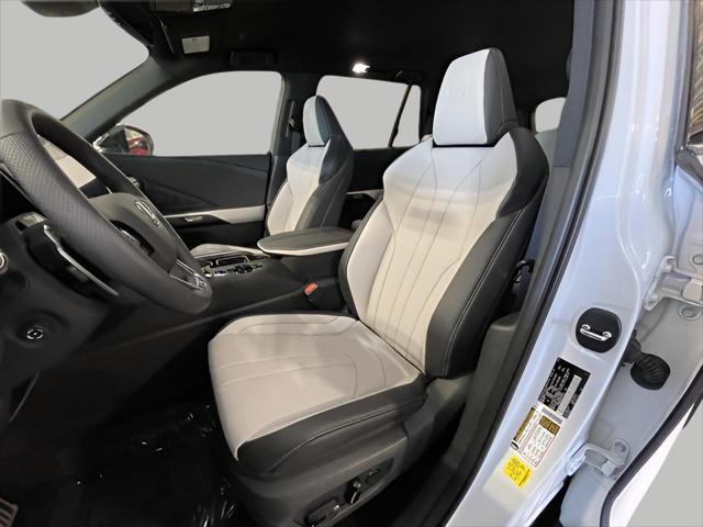 new 2025 Lexus TX 500h car, priced at $74,250