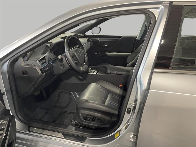 used 2025 Lexus ES 300h car, priced at $51,496