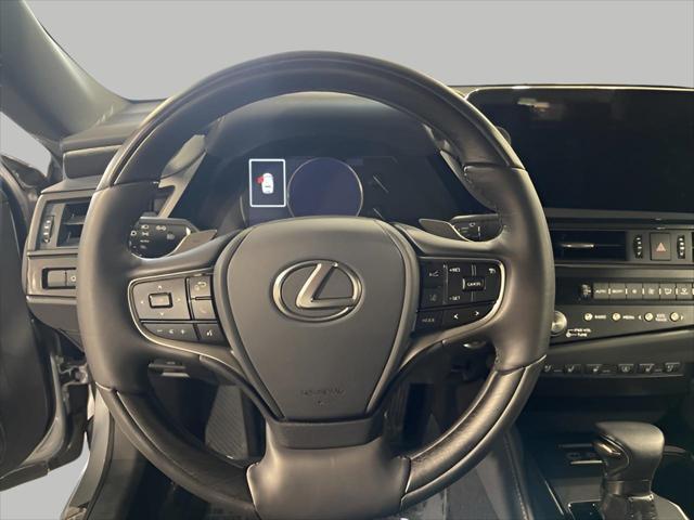used 2025 Lexus ES 300h car, priced at $51,496