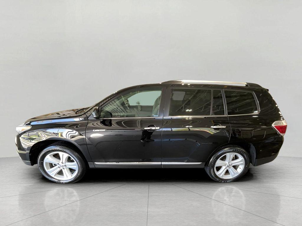 used 2012 Toyota Highlander car, priced at $11,874