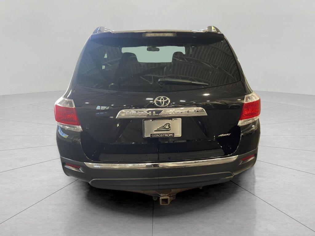 used 2012 Toyota Highlander car, priced at $11,874