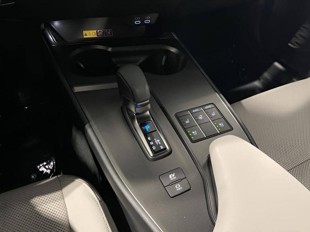 new 2025 Lexus UX 300h car, priced at $45,420