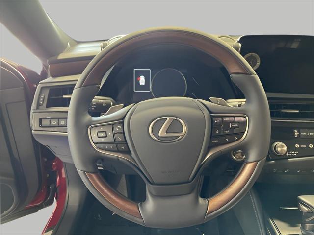 new 2025 Lexus ES 300h car, priced at $55,324