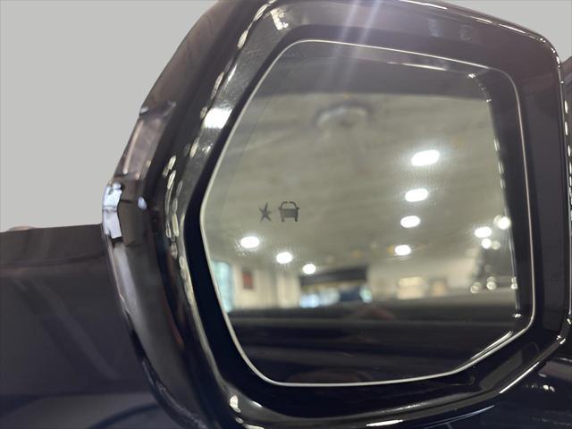 used 2022 Cadillac XT5 car, priced at $33,632