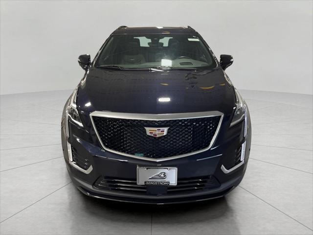 used 2022 Cadillac XT5 car, priced at $33,632