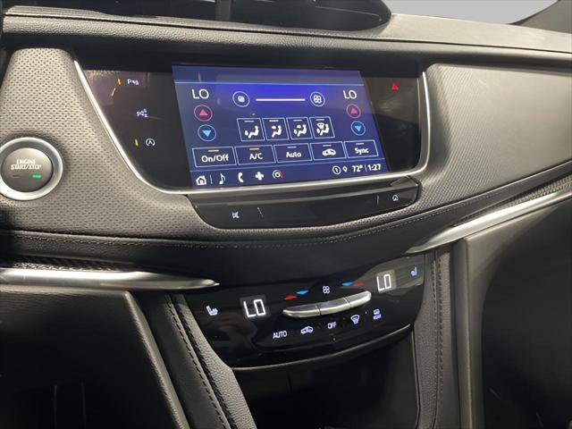 used 2022 Cadillac XT5 car, priced at $33,632