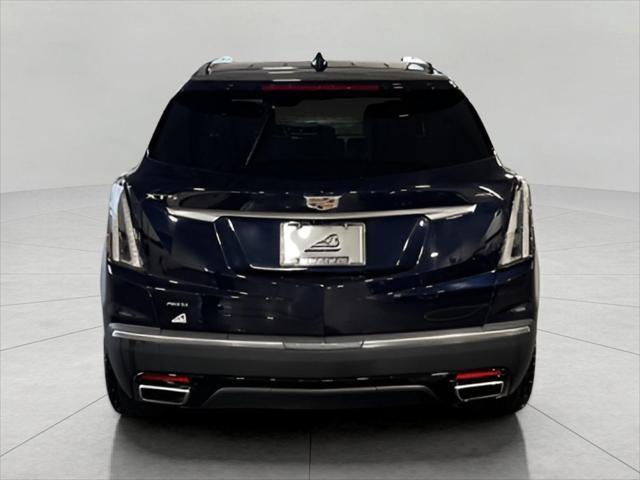 used 2022 Cadillac XT5 car, priced at $33,632