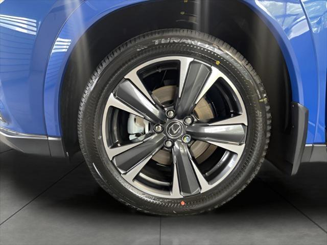 new 2025 Lexus UX 300h car, priced at $44,177