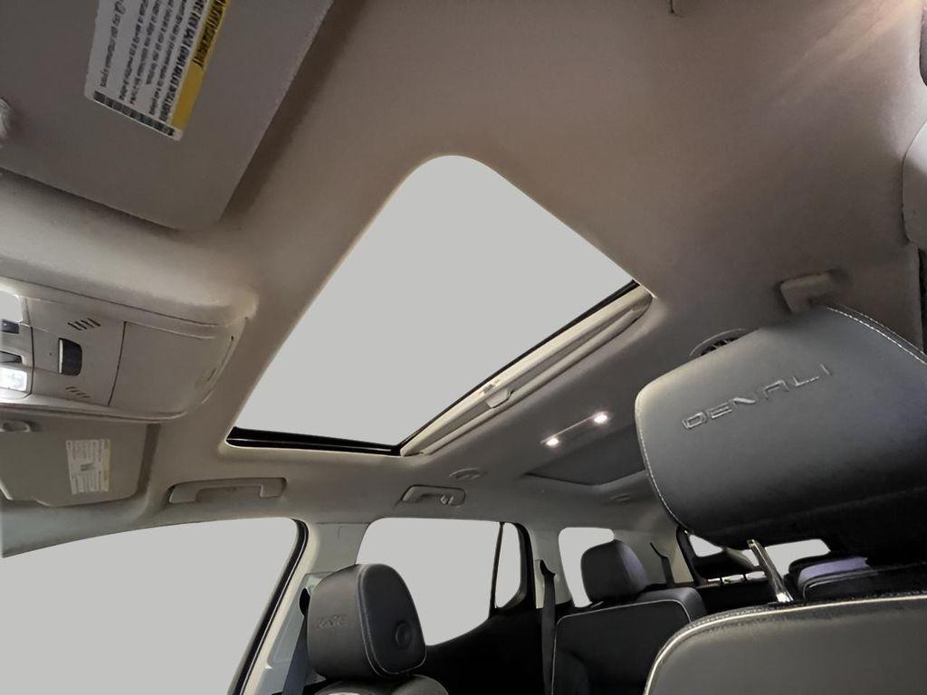 used 2022 GMC Acadia car, priced at $31,874