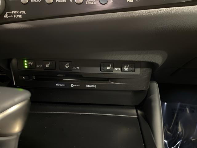 used 2022 Lexus ES 350 car, priced at $36,994