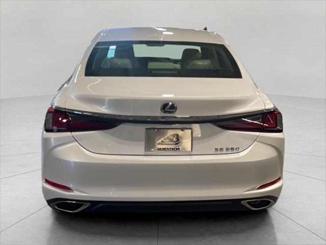 new 2025 Lexus ES 350 car, priced at $47,449