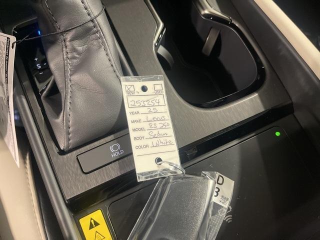 new 2025 Lexus ES 350 car, priced at $47,449