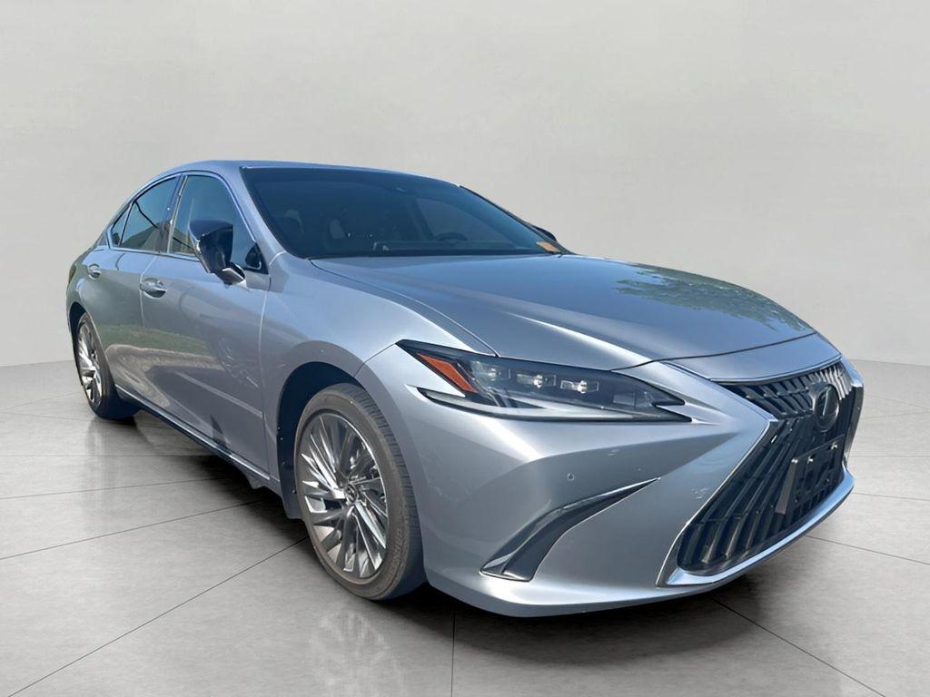 used 2023 Lexus ES 300h car, priced at $46,574
