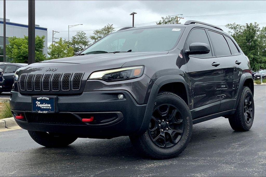 used 2019 Jeep Cherokee car, priced at $21,334