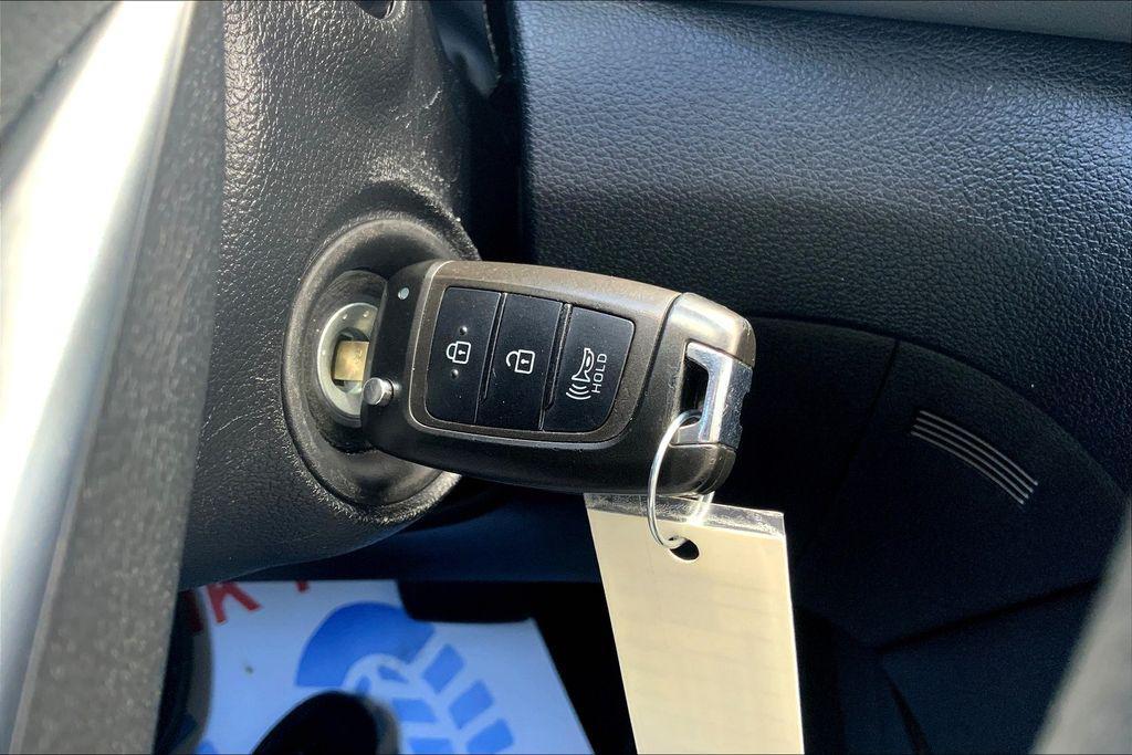 used 2023 Hyundai Santa Fe car, priced at $23,753