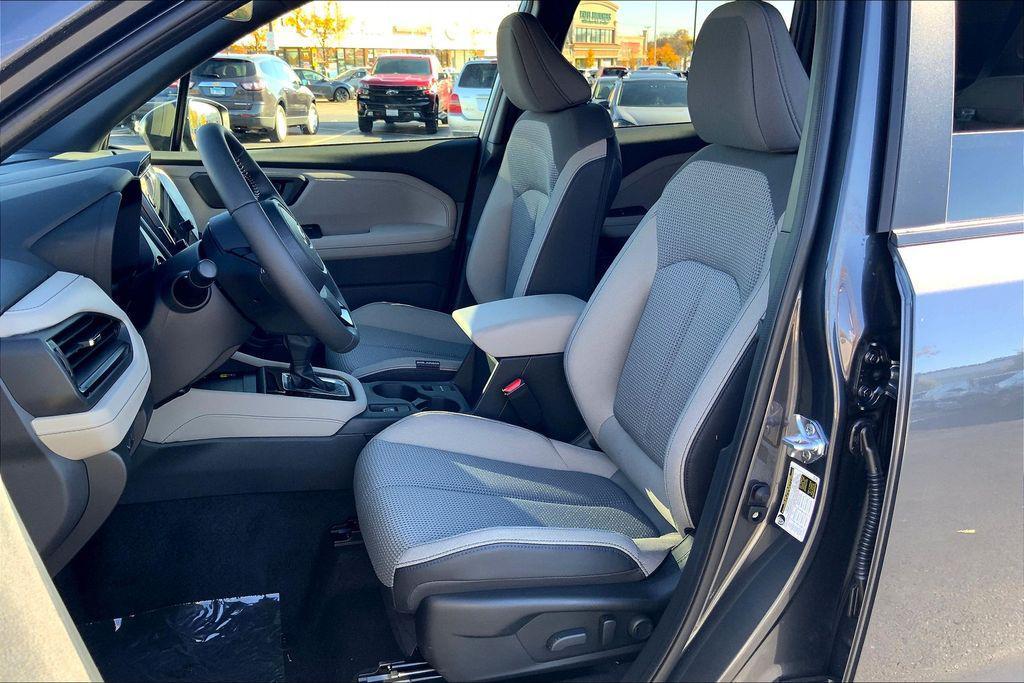 new 2025 Subaru Forester car, priced at $35,420