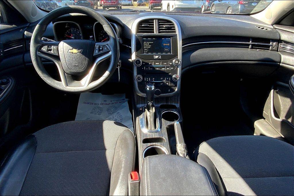 used 2015 Chevrolet Malibu car, priced at $9,505
