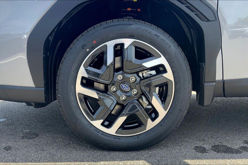 new 2025 Subaru Forester Hybrid car, priced at $43,922