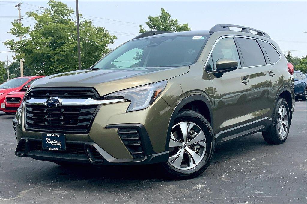 used 2025 Subaru Ascent car, priced at $39,914