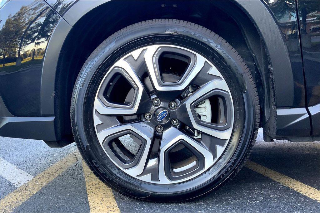 used 2024 Subaru Ascent car, priced at $42,944