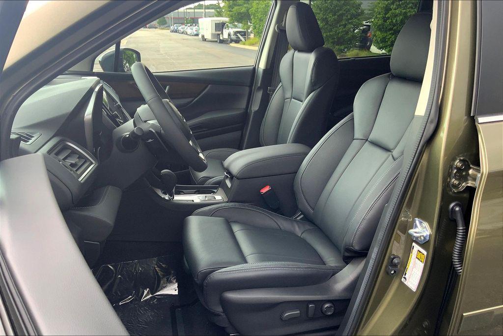new 2025 Subaru Ascent car, priced at $53,873