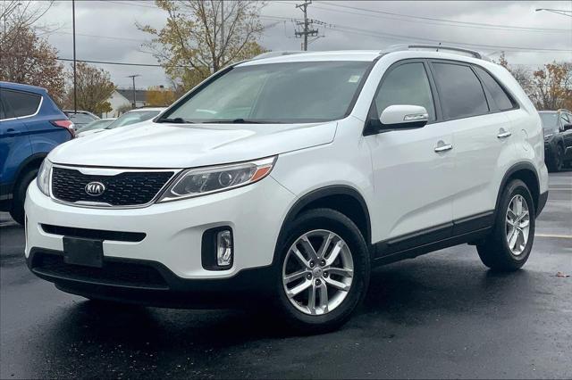 used 2015 Kia Sorento car, priced at $5,914