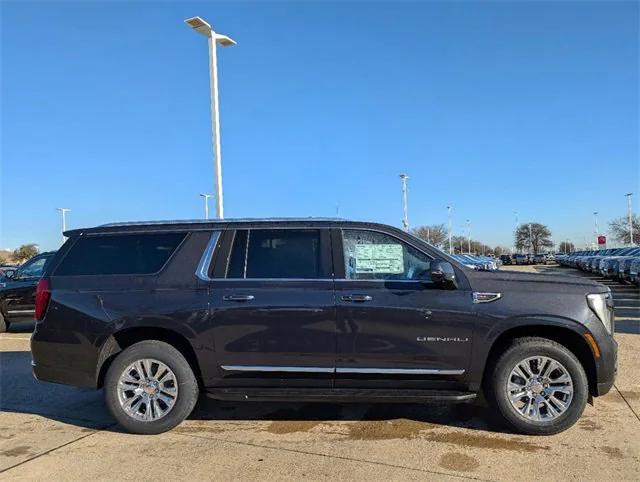 new 2025 GMC Yukon XL car, priced at $83,637