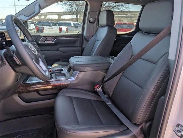 new 2025 GMC Sierra 1500 car, priced at $50,085