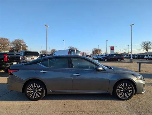 used 2023 Nissan Altima car, priced at $18,977