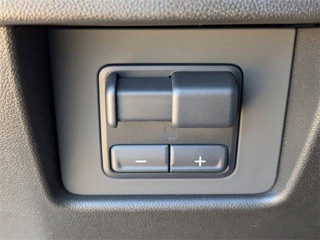 new 2025 GMC Canyon car, priced at $42,075