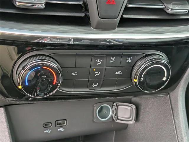new 2025 Buick Encore GX car, priced at $23,280