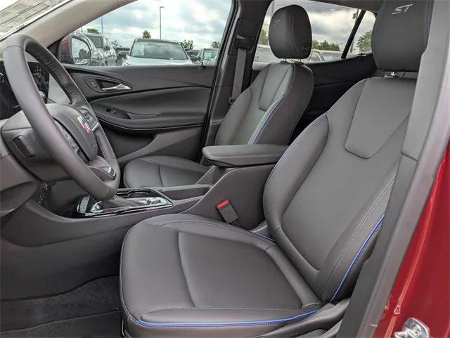 new 2025 Buick Encore GX car, priced at $23,280