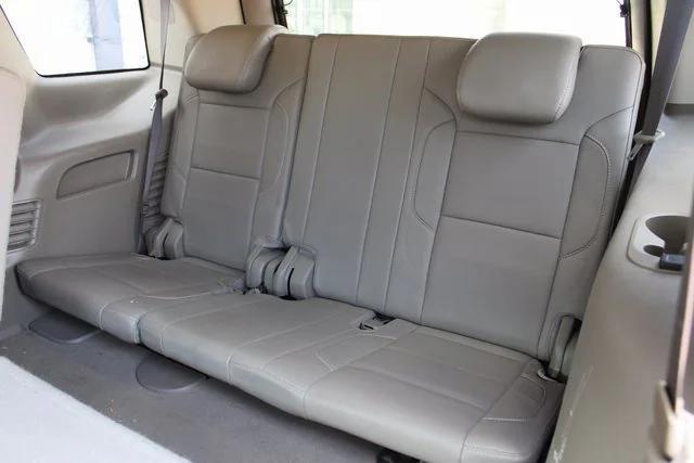used 2020 GMC Yukon car, priced at $21,599