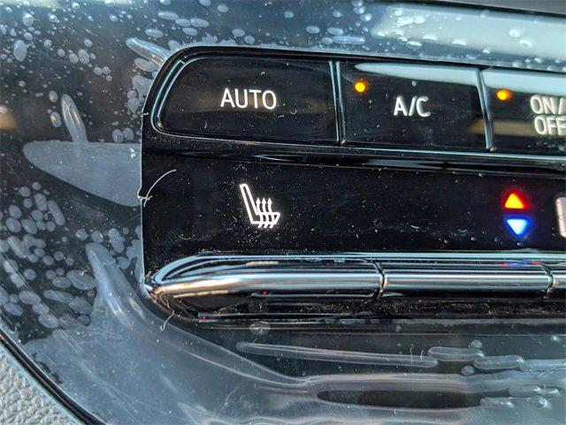 new 2025 Buick Envista car, priced at $30,735