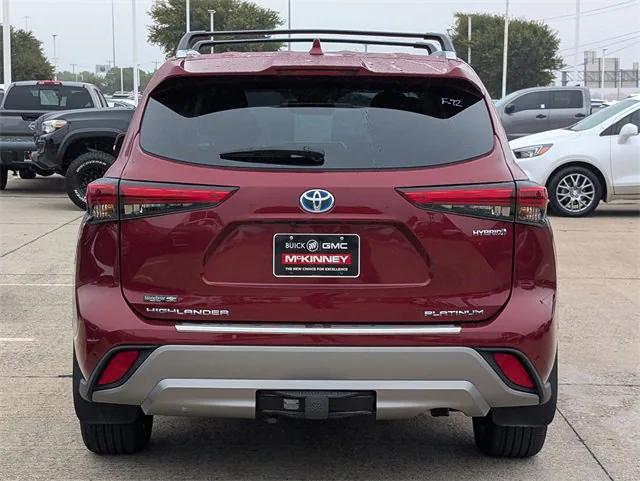 used 2022 Toyota Highlander Hybrid car, priced at $42,977