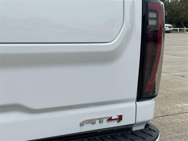 new 2024 GMC Sierra 2500 car, priced at $81,318