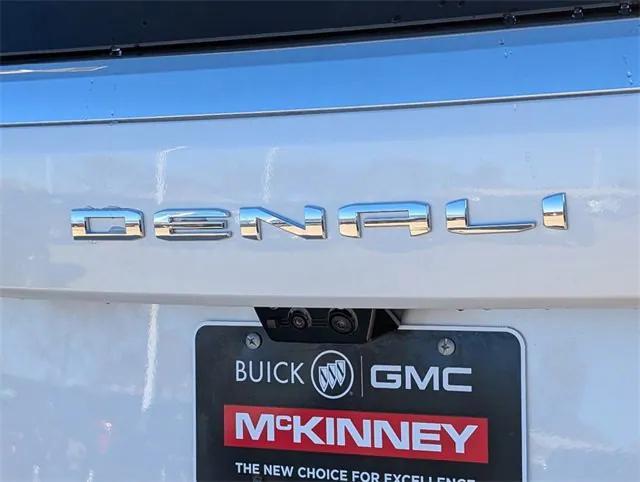 new 2025 GMC Yukon XL car, priced at $98,122