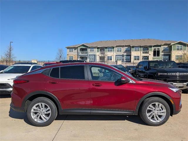 new 2025 Buick Envista car, priced at $23,935