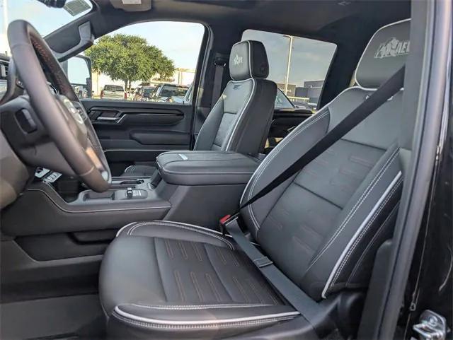 new 2025 GMC Sierra 2500 car, priced at $100,315