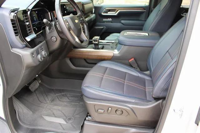 used 2022 Chevrolet Silverado 1500 car, priced at $41,900