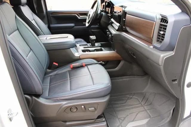 used 2022 Chevrolet Silverado 1500 car, priced at $41,900