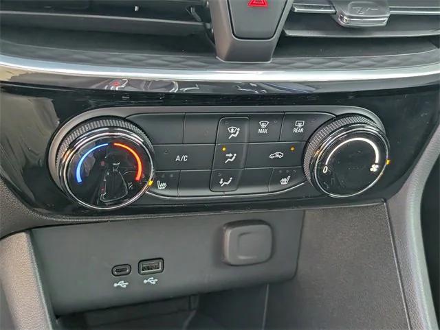 new 2026 Buick Encore GX car, priced at $24,425