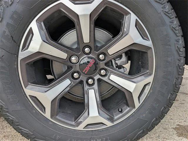 new 2025 GMC Yukon car, priced at $100,490