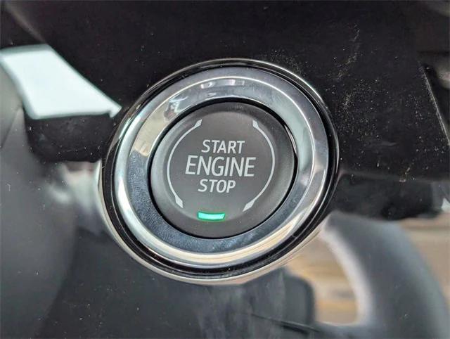 new 2025 Buick Envision car, priced at $38,290
