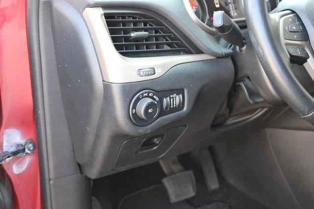 used 2016 Jeep Cherokee car, priced at $11,800