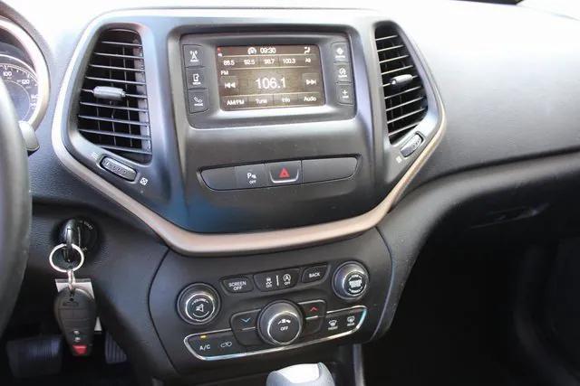 used 2016 Jeep Cherokee car, priced at $11,800