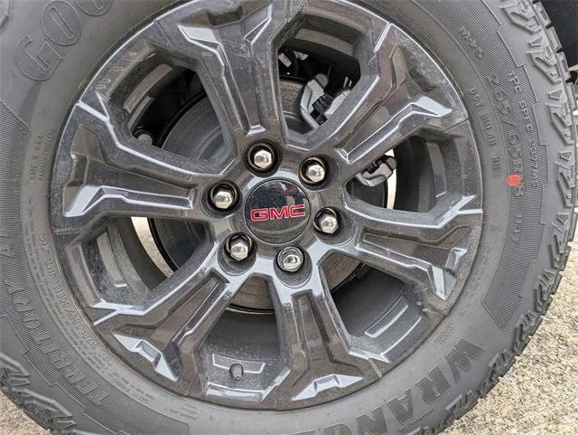 new 2025 GMC Canyon car, priced at $42,820